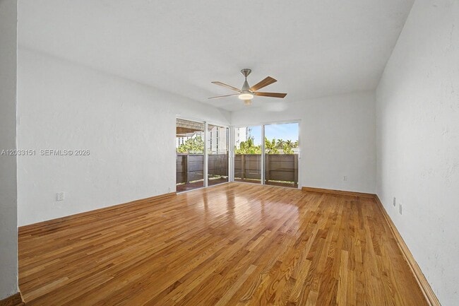 Photo - 1205 Mariposa Ave Unit 415