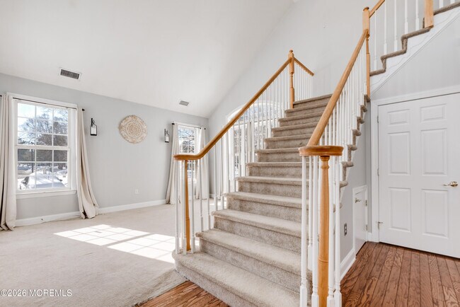 Photo - 165 Shinnecock Dr