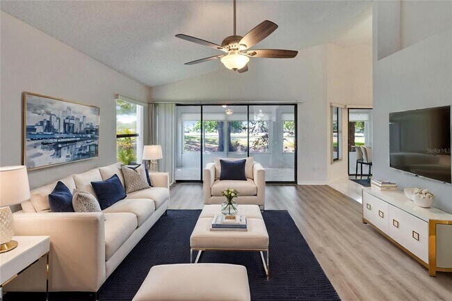 Photo - 322 Northway Dr