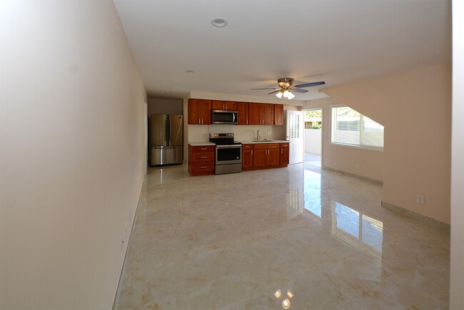 Photo - 3048 Hinano St Apartments Unit Front 1