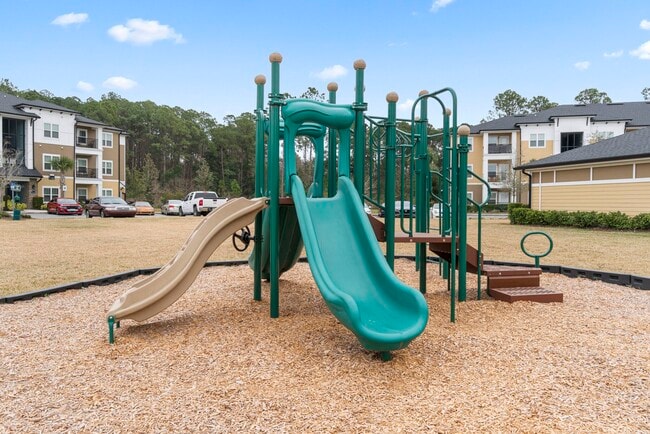 Broxton Bay Apartments