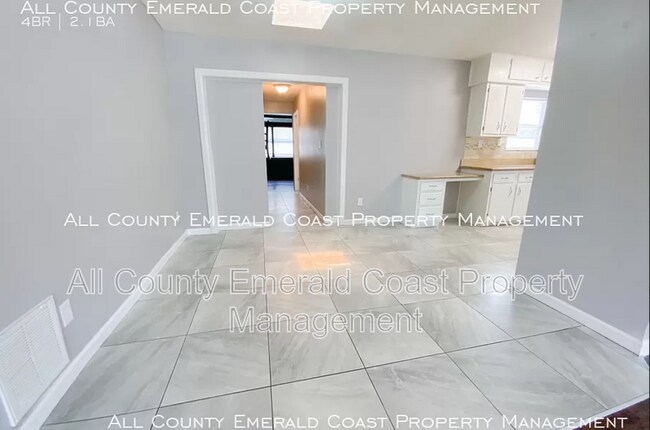 Photo - 521 Marlowe Dr
