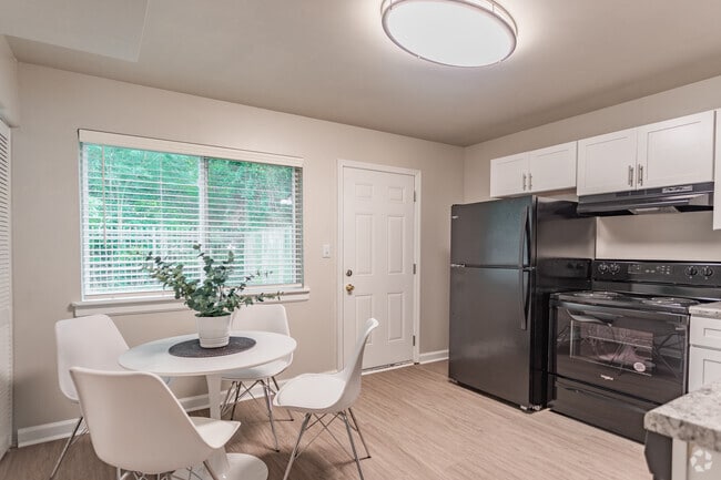 2BR,1BA,-880SF - Asbury Place