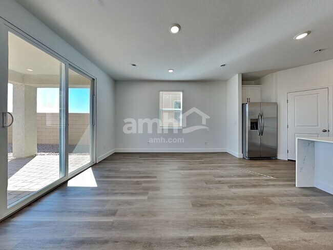 Photo - 10530 Lagaspi Dr