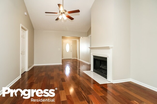 Photo - 773 Dover Glen Dr