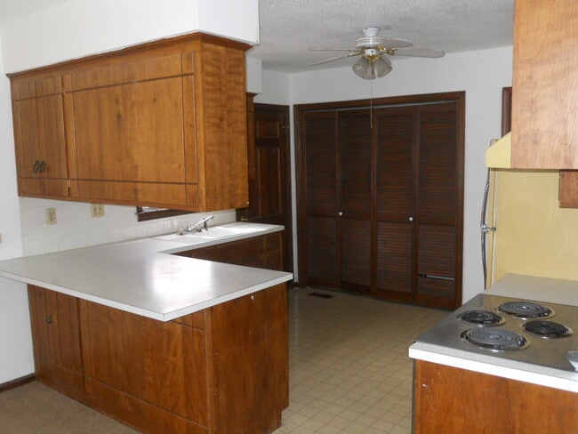 2711 Ridge Ct Unit C