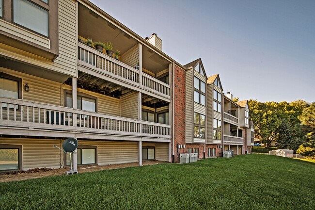 Property Photo - Ellis Pointe