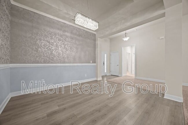 Photo - 75 Rolling Waters Ct