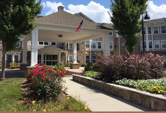 Photo - Givens Great Laurels