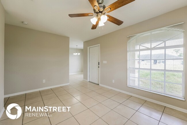 Photo - 3803 E 6th St