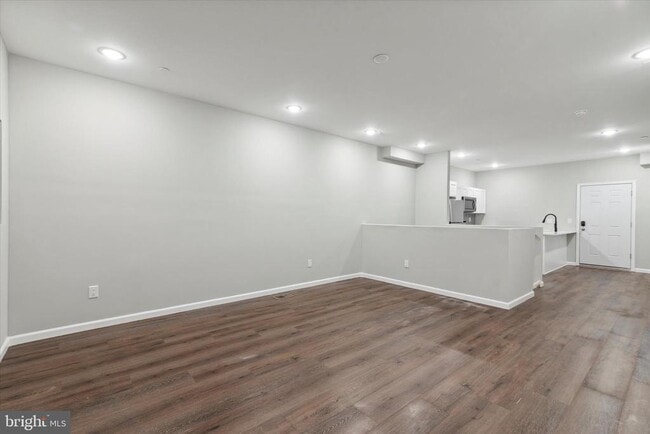 Photo - 1230 N Marshall St