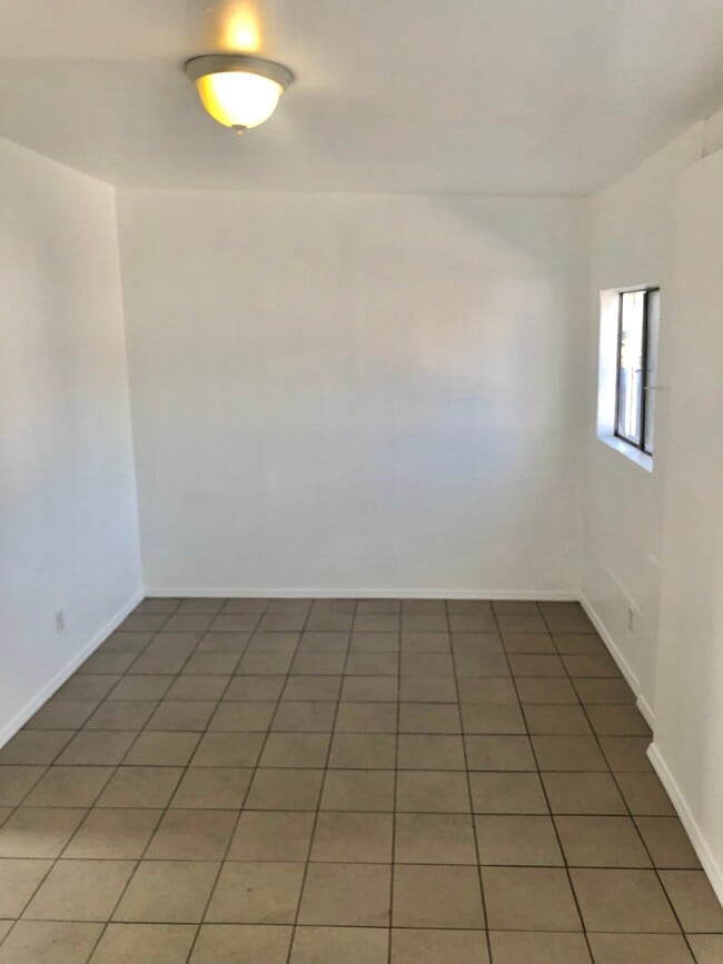 706 S Burger Ave Unit 706