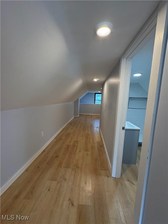 Photo - 946 E 79th St Unidad 3