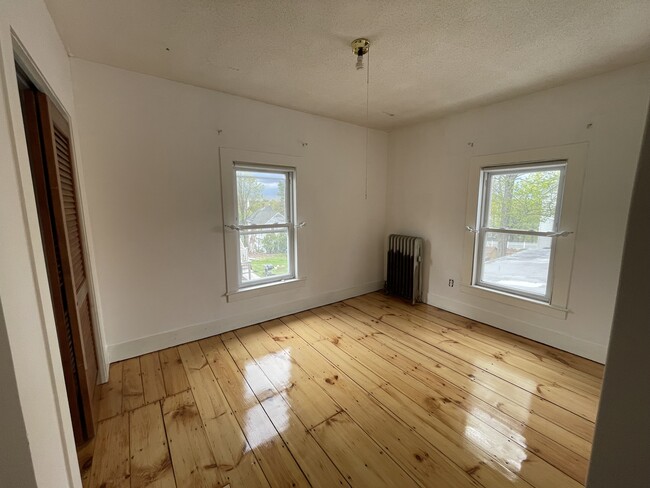 Photo - 30 Walnut St