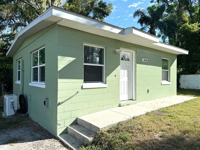 Photo - Cozy Two Bedroom, One Bath Single Family H...