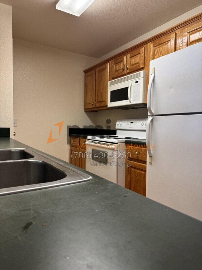 Photo - 78 Tall Oak Dr