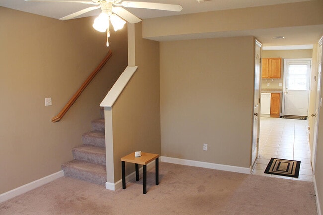 Photo - 1304 E Brown School Rd