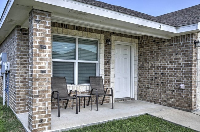 1607 Powder River Dr APT A