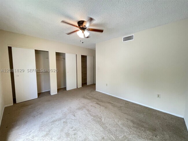 8432 Coral Lake Way Unidad 8432