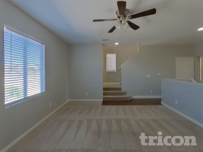 Photo - 6639 Weeping Pine St