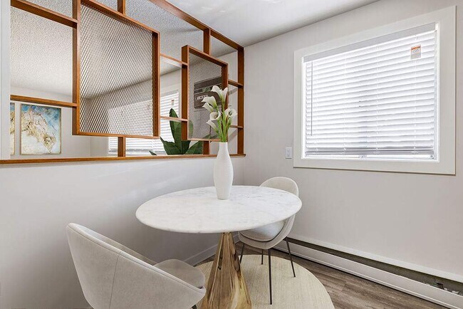 Photo - Allen Apartments