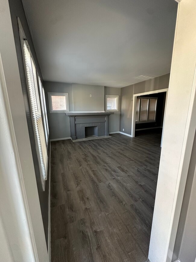 Living Room - 3297 Clements St Unit 1