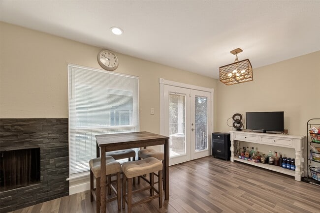 Building Photo - 18515 Egret Bay Blvd Unit 1302