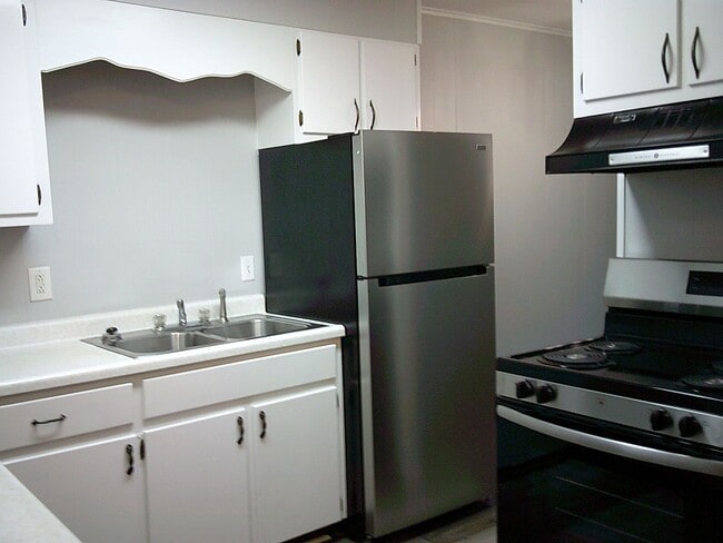 Photo - 3932 Peerless Rd NW Unit Peerless Rd