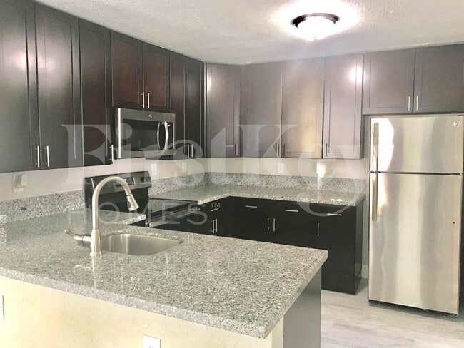 Photo - 1640 NE 32nd Pl