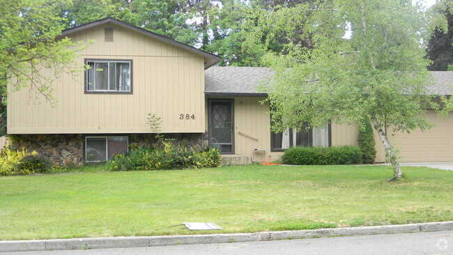 Building Photo - PONDEROSA LOOP (P#18) Rental