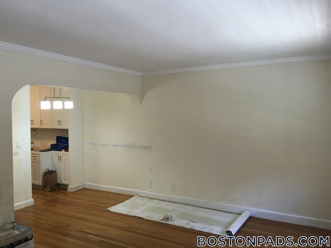 Photo - 337 Tappan St Unidad 2