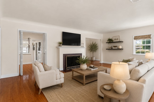 550 Clement Dr