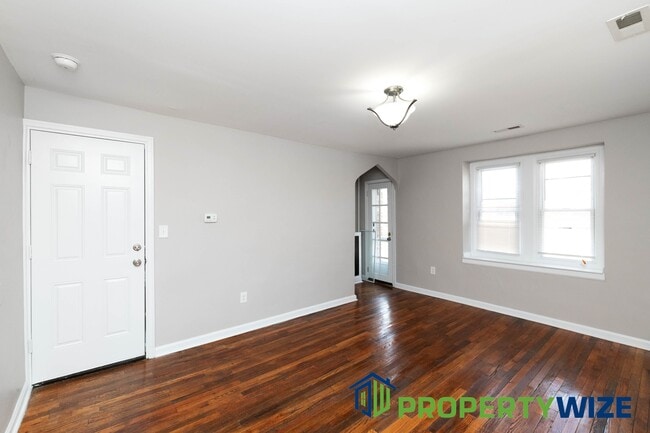 Photo - 4217 Chatham Rd