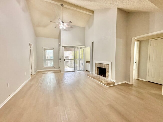 Photo - Condo for Lease Unidad 1201