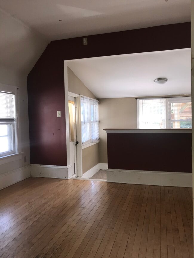 Photo - 3316 N Downer Ave Unit 3316