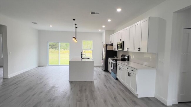 Photo - 16734 SW 18th Avenue Rd