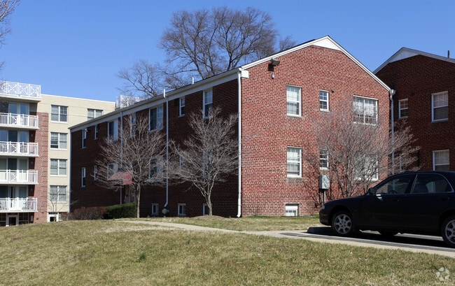 Marbella Apartments - Marbella Apartments