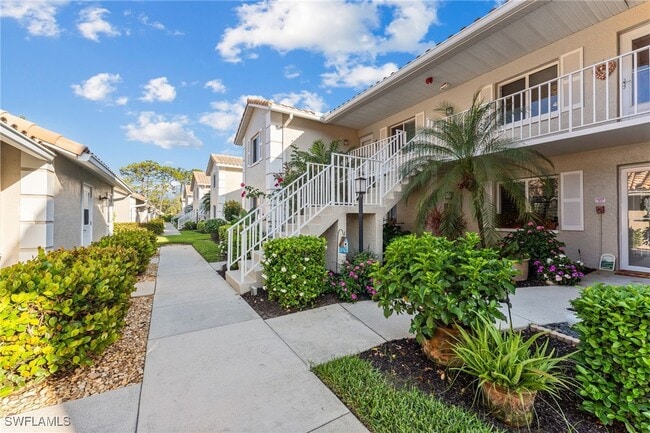 Photo - 5928 Cranbrook Way Condo Unit D202