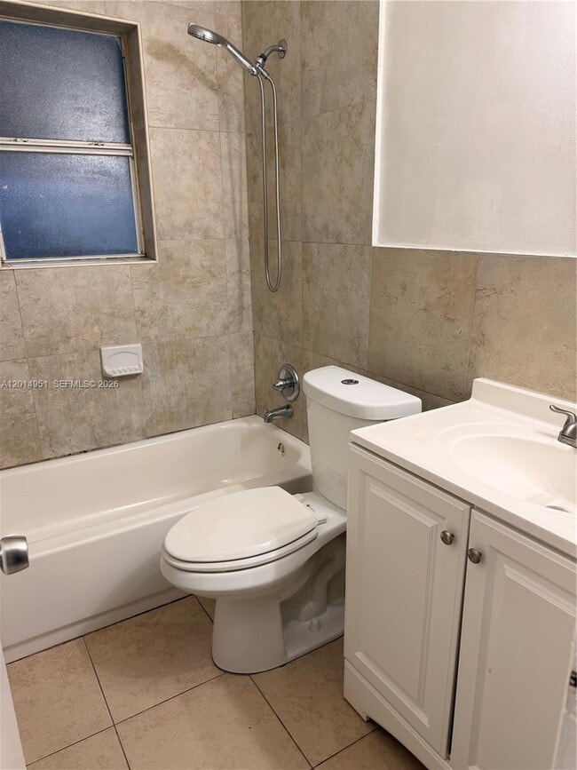 Photo - 2500 NW 21st St Unit 1