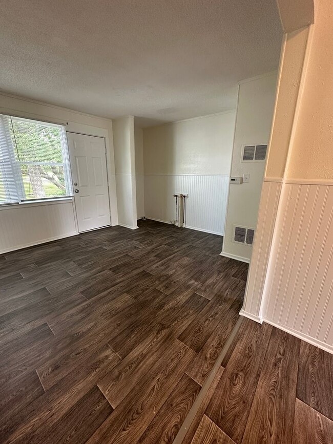 Photo - 29 Riley Manor Cir