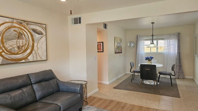196 Normandy Dr