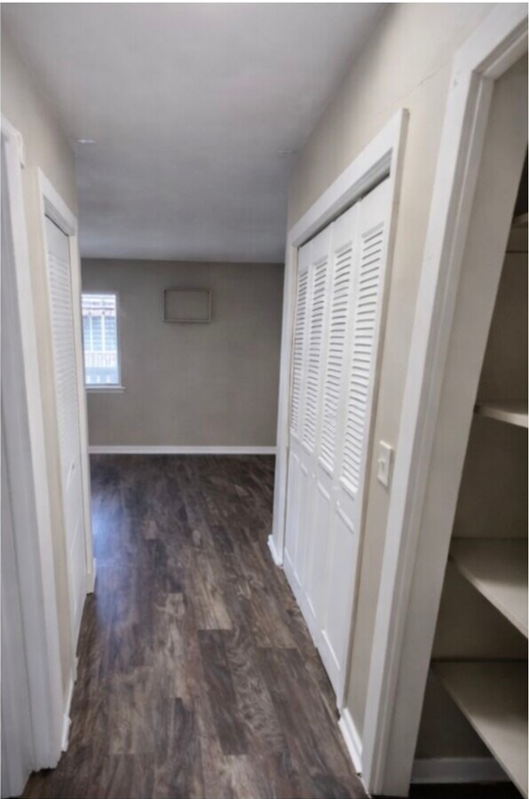 Photo - 4157 Hamilton St