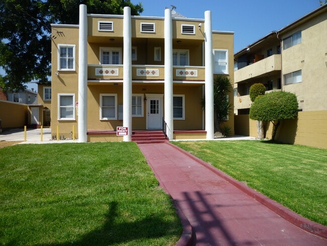 Building Photo - 261 Parke St Unit #3