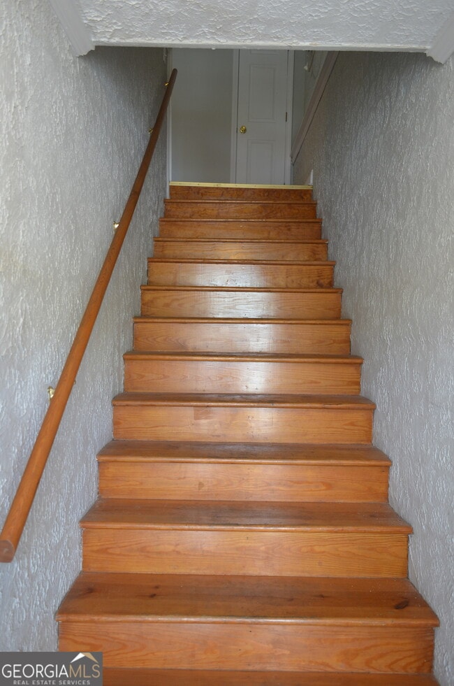 Photo - 736 Carroll St Unit SUITE 18