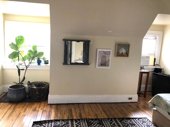 Photo - 721 Chislett St Unit Apt 4