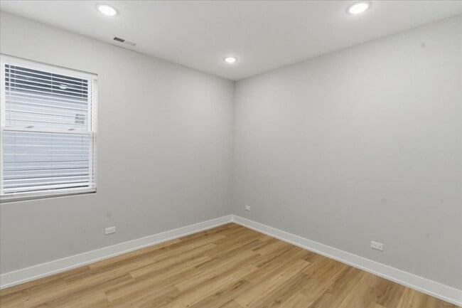 Photo - 6222 S King Dr