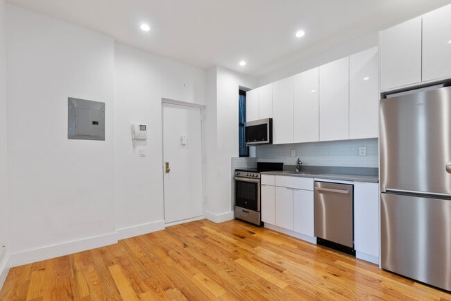 Building Photo - 55-61 Delancey Street Rental