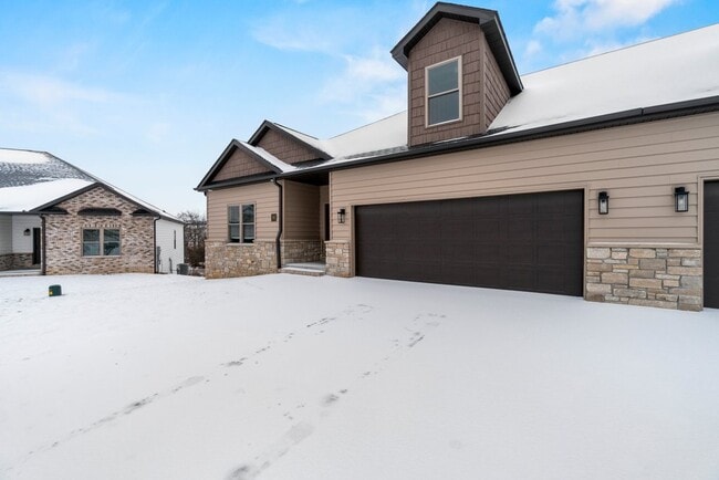 Photo - 91 E Summerfield Way