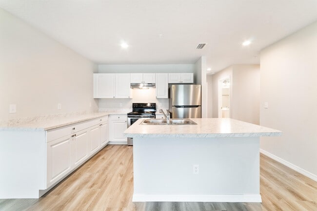 Photo - 254 Taylor Ln