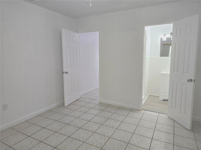 Photo - 3422 W Abdella St